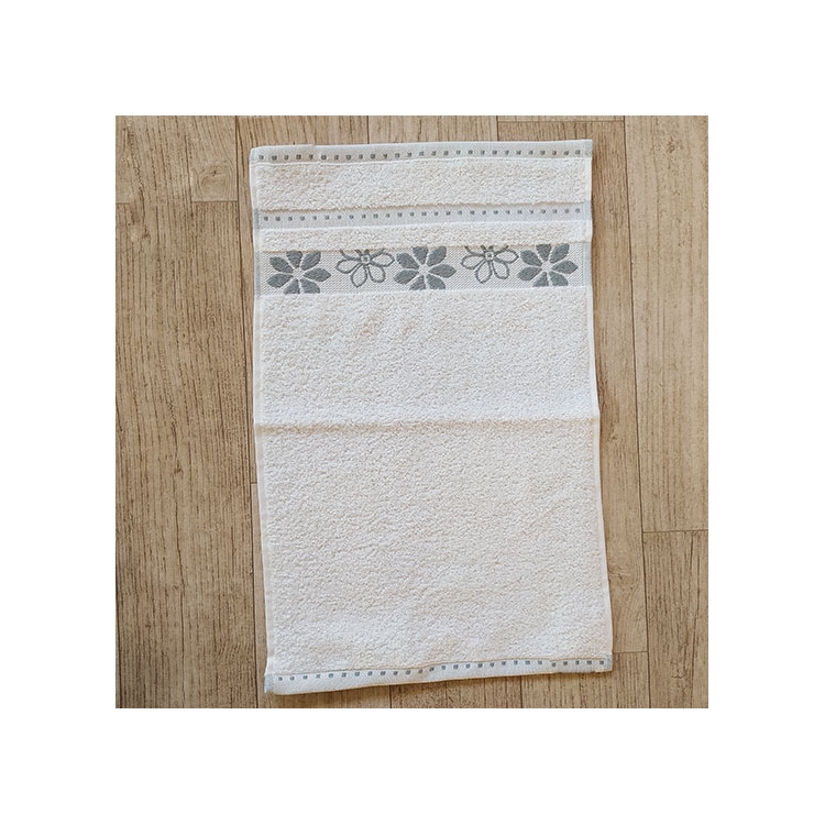 Ręcznik Margerita polski rozłożony biały