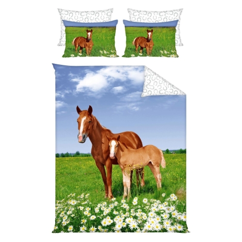 Pościel bawełniana z płótna 160- Konie, rozłożone na łóżku